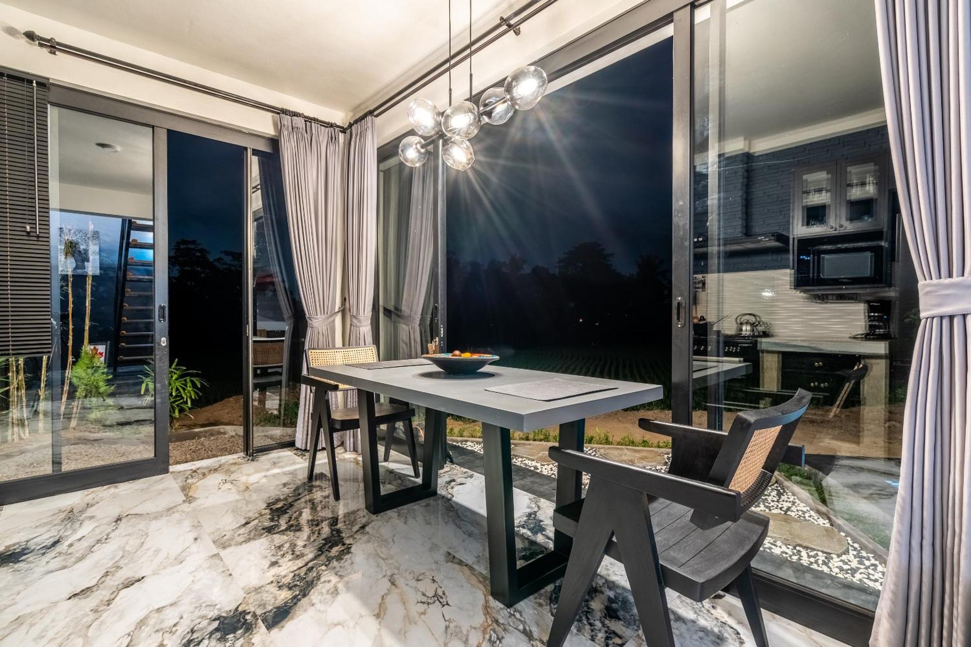 Maple Ridge Ubud Villas Exterior photo